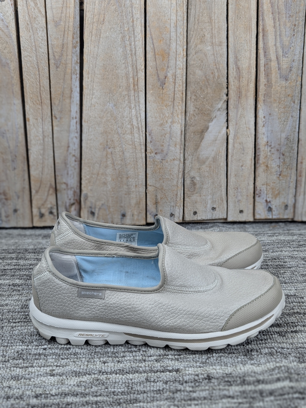 Skechers: GOwalk Aspire Slip on - Beige Leather - Size 9